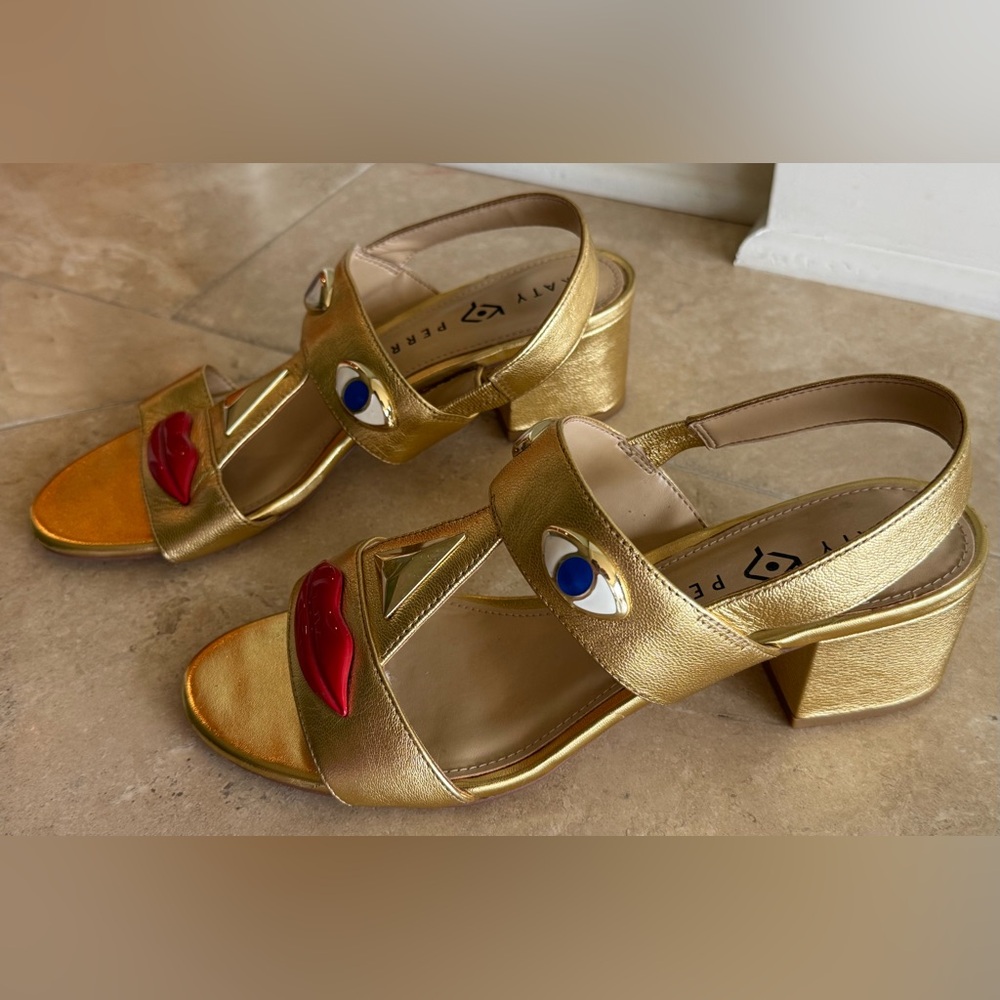 Like New! Katy Perry Ora Sandal Gold - Picture 3 of 10